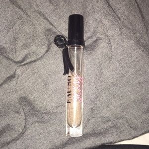 Victoria secret eau so sexy roller ball